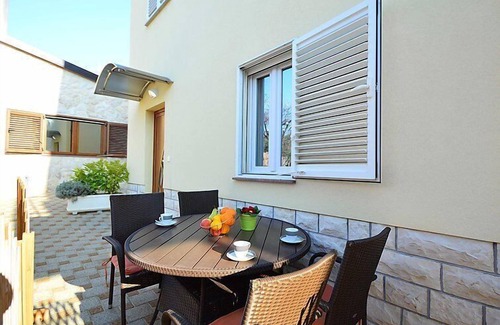 Brodarica Apartamento | Apartamento Ante by Interhome