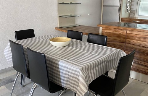 La Cala de Mijas Apartamento | Apartamento 'Apart Mijas playa Club - La Cala' cerca de la playa con piscina compartida, A/C y Wi-Fi
