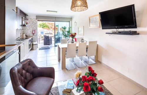 Vale de Carro Apartamento | Apartment Aphrodite - Front Beach Olhos de Água - Portugal