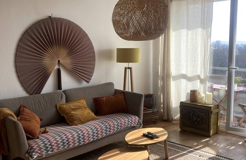 Joinville-le-Pont Apartamento | Apartment 'Appartement Joinville Le Pont' with Balcony and Wi-Fi