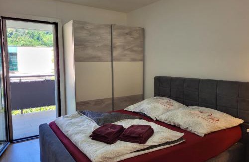 Caslano Apartamento | Apartment App- Julia by Interhome