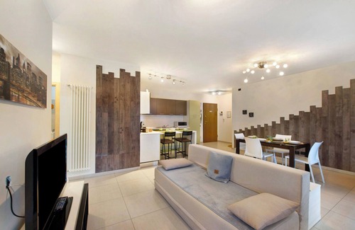 Aosta Apartamento | Apartamento 'Appartamento Da Jenny' con vistas a la montaña, balcón y Wi-Fi
