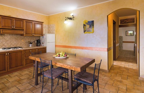 Gonnesa Apartamento | "Appartamento Nuraghe" con aire acondicionado, Wi-Fi, jardín, terraza;