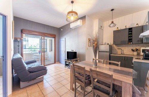 Uzes Apartamento | Apartamento 'Appartement Des Cedres' con terraza privada, Wi-Fi y aire acondicionado