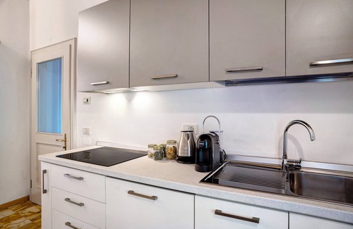Barco Apartamento | Apartamento 'Appartmento Cantina Romanese 1' con vistas a la montaña, terraza privada y Wi-Fi