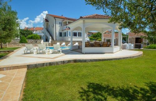Tribunj Apartamento | Apartment Aquanur-4 by Interhome