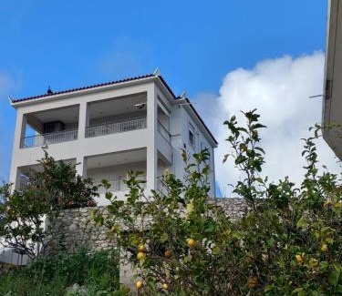 Pylos-Nestoras Casa | Apartment Areti
