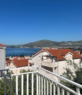 Okrug Gornji Apartamento | Apartment Arleta