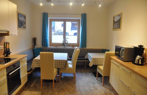 Oetz Apartamento | Apartment Arnika with 2 separate bedrooms - Apartments Ferienwohnungen