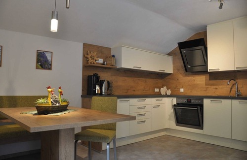 Oetz Apartamento | Apartment Arnika with 2 separate bedrooms - Apartments Ferienwohnungen