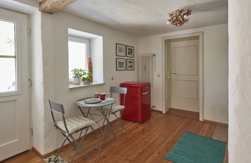 Gmain Apartamento | Apartment at Florianiplatz with 56 sqm, terrace, 1 bedroom