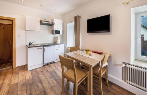 Sankt Martin Apartamento | Apartamento "Sophia" con vistas a la montaña, sauna, Wi-Fi y terraza