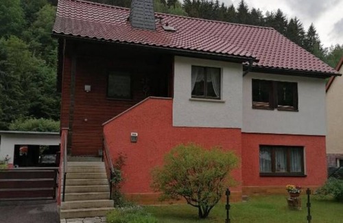 Obstfelderschmiede Apartamento | 🌲 Apartment at the foot of the cable car - Refúgio Aconchegante nas Montanhas da Turíngia 🌄