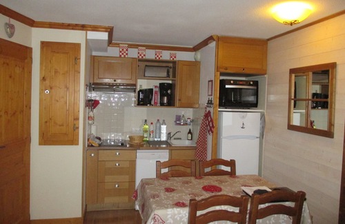Valloire Apartamento | Apartamento a pie de pistas, 3 * amueblado con turismo, balcón SUR, Pk. cubierto