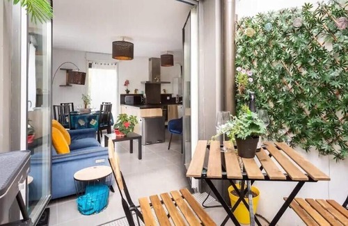 Eysines Apartamento | Apartment at the foot of the Tram station