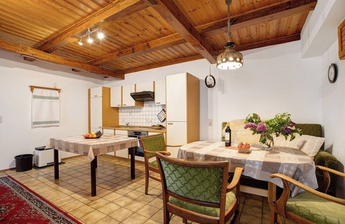 Wolmersdorf Apartamento | Apartamento 'Auf Dem Rosenhof' con terraza compartida, jardín privado y Wi-Fi