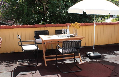 Sunthausen Apartamento | Apartamento 'Auf Der Baar' con Terraza Privada, Wi-Fi y Aire Acondicionado