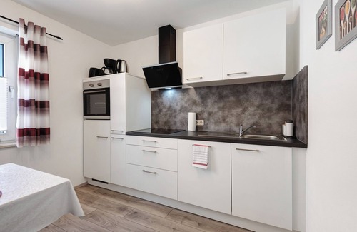 Schwandorf Apartamento | Apartamento 'Aufm Weinberg' con Wi-Fi