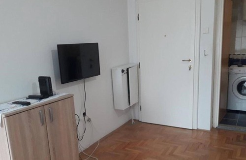 Trebinje Apartamento | Apartment Aurora - Studio Apartment with Balcony
