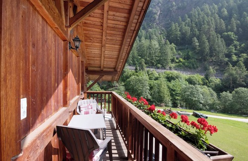 Senales Apartamento | Apartamento 'Ausser Brugghof Birgit' con vistas a la montaña, jardín compartido y Wi-Fi