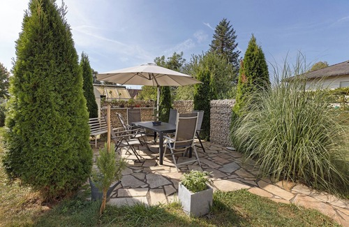 Uehlingen-Birkendorf Apartamento | Apartamento "Casa de la Selva Negra" con terraza compartida, jardín compartido y Wi-Fi