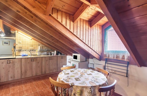 Granadilla de Abona Apartamento | Apartamento 'Buhardilla Armonia Rural' con vistas al mar, piscina compartida, jardín y Wi-Fi