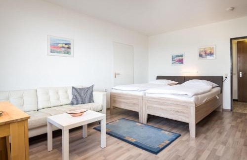 Lahnstein auf der Hohe Apartamento | Apartment B307 by Interhome