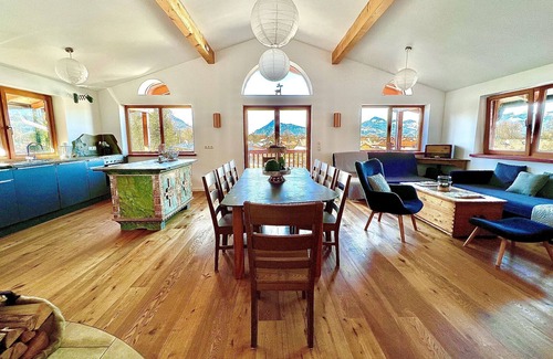 Kiefersfelden Casa | Apartment Bachperle with balcony in the Alpenlandhaus in a central yet natural location