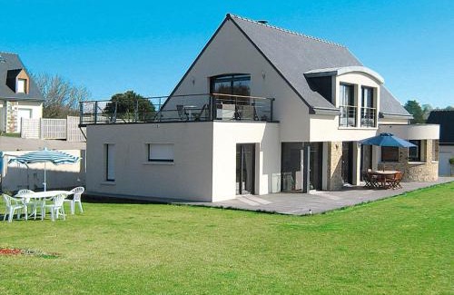Saint-Michel-en-Greve Apartamento | Apartment Belle vue sur mer by Interhome