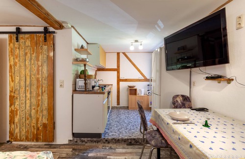Hildesheim District Apartamento | Apartment below assembly flat/assembly apartment eig bathroom (shower) Hildesheim/Hannover