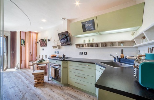 Caines Apartamento | Apartamento Belvedere con vistas a la montaña, piscina compartida y Wi-Fi