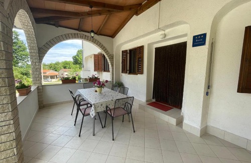 Pican Apartamento | Apartment Benky Pican
