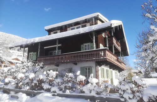 Muhlbach im Pinzgau Apartamento | Apartamento "Rhinestone" en chalet tradicional austriaca