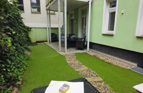 Ostliche Altstadt Apartamento | Apartment BERNSTEIN ruhig, familienfreundlich mit Garten