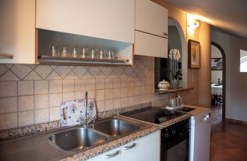 Vezza d'Alba Apartamento | Apartment between Langhe and Roero, 8 min drive from Alba, cozy and quiet