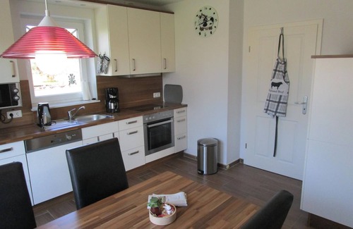 Sudbrookmerland Apartamento | Boersma - Apartment Biesterfeld - Apartamento, ducha o baño, aseo, 2 Schlafräu