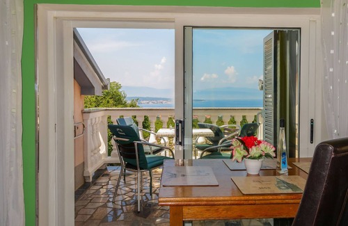Marsici Apartamento | Apartamento Blekic by Interhome