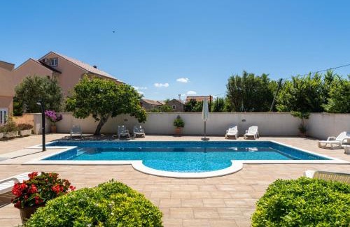 Privlaka Apartamento | Apartment Bonex-6 by Interhome