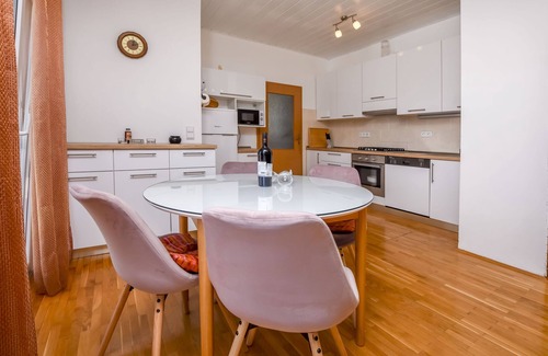 Podglavica Apartamento | Apartamento Bosiljka (33871-A1) - Rogoznica
