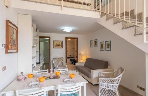 Latte Apartamento | Apartment Botti by Interhome