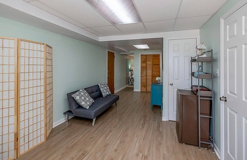 Boiling Springs Apartamento | Apartment -Breakfast- Meal Plans- Fire Pit