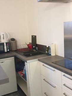 Beauzelle Apartamento | apartment building features laundry facilities