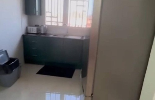 West Coast Division Apartamento | Apartment building in Salagi