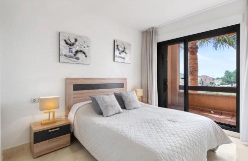 San Miguel de Salinas Apartamento | Apartment Cerro del Sol by Interhome