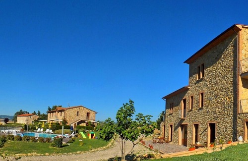 Lajatico Apartamento | Apartamento Camelia 4 + 4