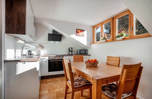 Steinach Apartamento | Apartamento 'Carlina' con vistas a la montaña, balcón y Wi-Fi
