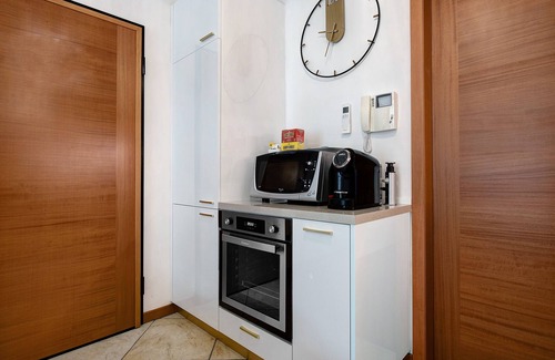 Sarnico Apartamento | Apartment 'Casa Dea Luxury' with Private Terrace, Wi-Fi and Air Conditioning