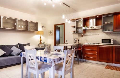 Puntone Apartamento | Apartamento "Casa Erika" con terraza, balcón y Wi-Fi