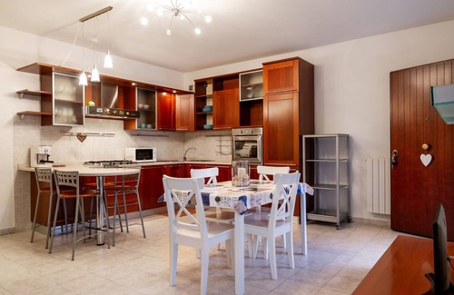 Puntone Apartamento | Apartamento "Casa Erika" con terraza, balcón y Wi-Fi