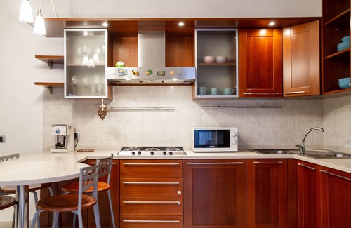Puntone Apartamento | Apartamento "Casa Erika" con terraza, balcón y Wi-Fi